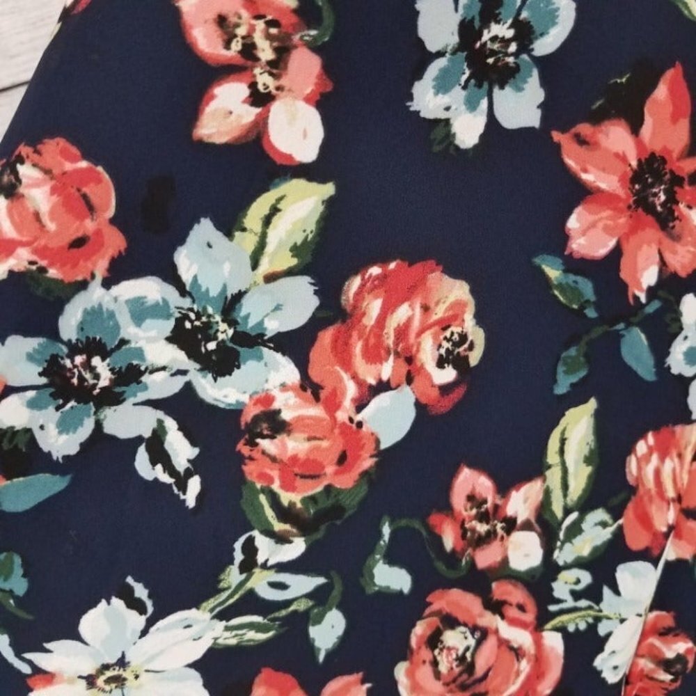 Revolve Cupcakes and Cashmere Size M Floral Shift Mini Dress Long sleeves - Picture 7 of 8